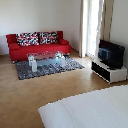 Apartments Drago - Apartments Vrboska
