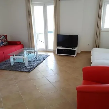 Apartments Drago - Apartments Vrboska